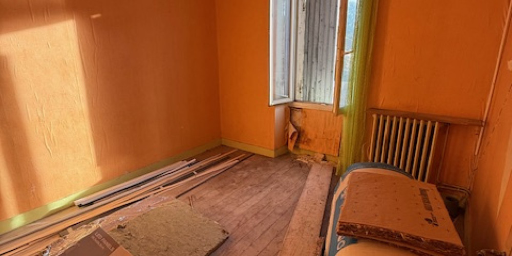 immeuble à ST AULAYE PUYMANGOU (24410)